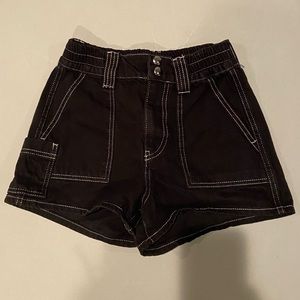 Urban Outfitters BDG XS black cargo shorts with white details/lining